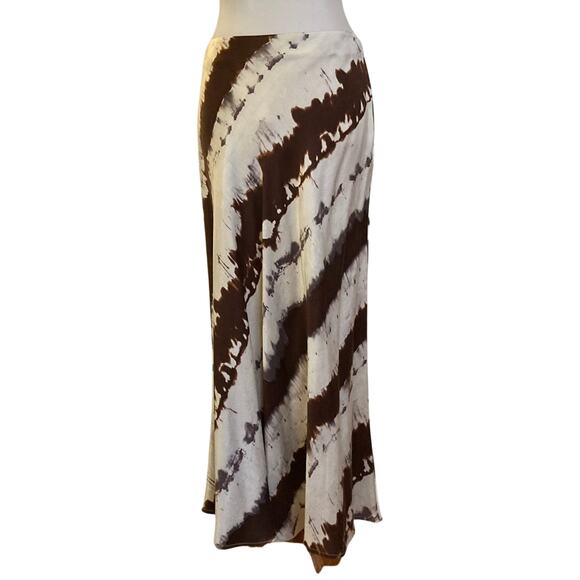 Avant Garde H&M Satin-like Skirt, Size 8 - Picture 1 of 6